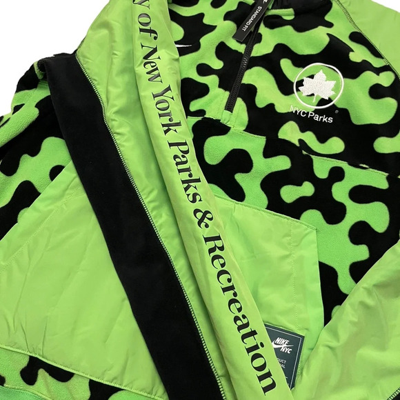 Nike NYC Parks Fleece Quarter-zip Jacket - Picture 2 of 2